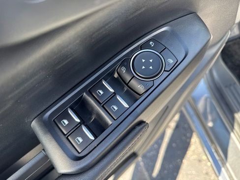 New 2025 Ford Ranger XLT w/ Equipment Group 301A High image 11