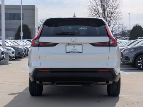 Certified 2023 Honda CR-V EX image 8