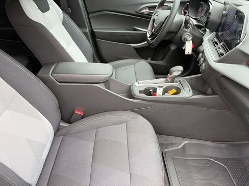 New 2026 Chevrolet Trax RS w/ Driver Confidence Package FWD image 8
