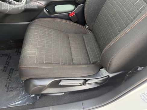 Used 2024 Honda HR-V Sport image 13