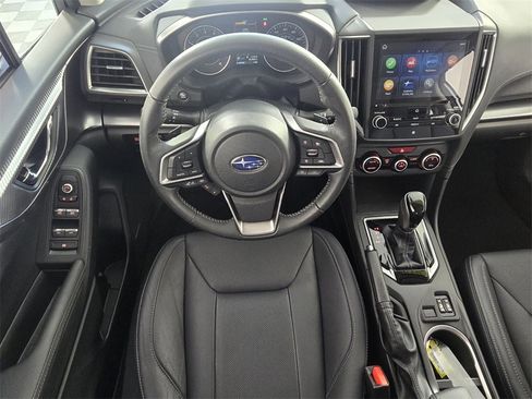 Used 2023 Subaru Impreza 2.0i Limited image 9