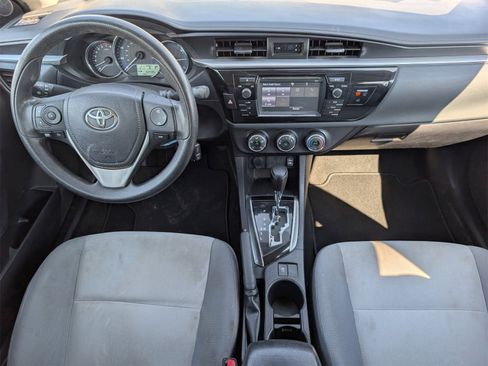Used 2016 Toyota Corolla S image 5