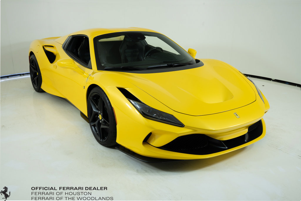 Used 2021 Ferrari F8 Tributo RWD image 23