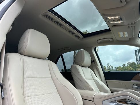 Certified 2023 Mercedes-Benz GLE 350 4MATIC image 18