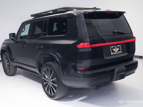 Used 2025 Lexus GX 550 Luxury+ w/ Accessory Package (2T) image 7