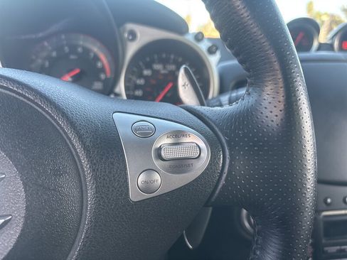 Used 2012 Nissan 370Z Touring w/ Sport Pkg image 27