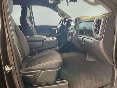 Used 2021 Chevrolet Silverado 1500 RST AWD/4WD image 13