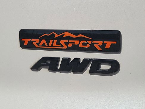 Certified 2022 Honda Passport TrailSport image 24