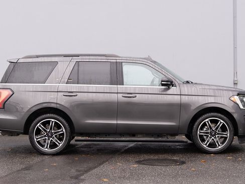 Used 2020 Ford Expedition Limited w/ Equipment Group 303A image 33