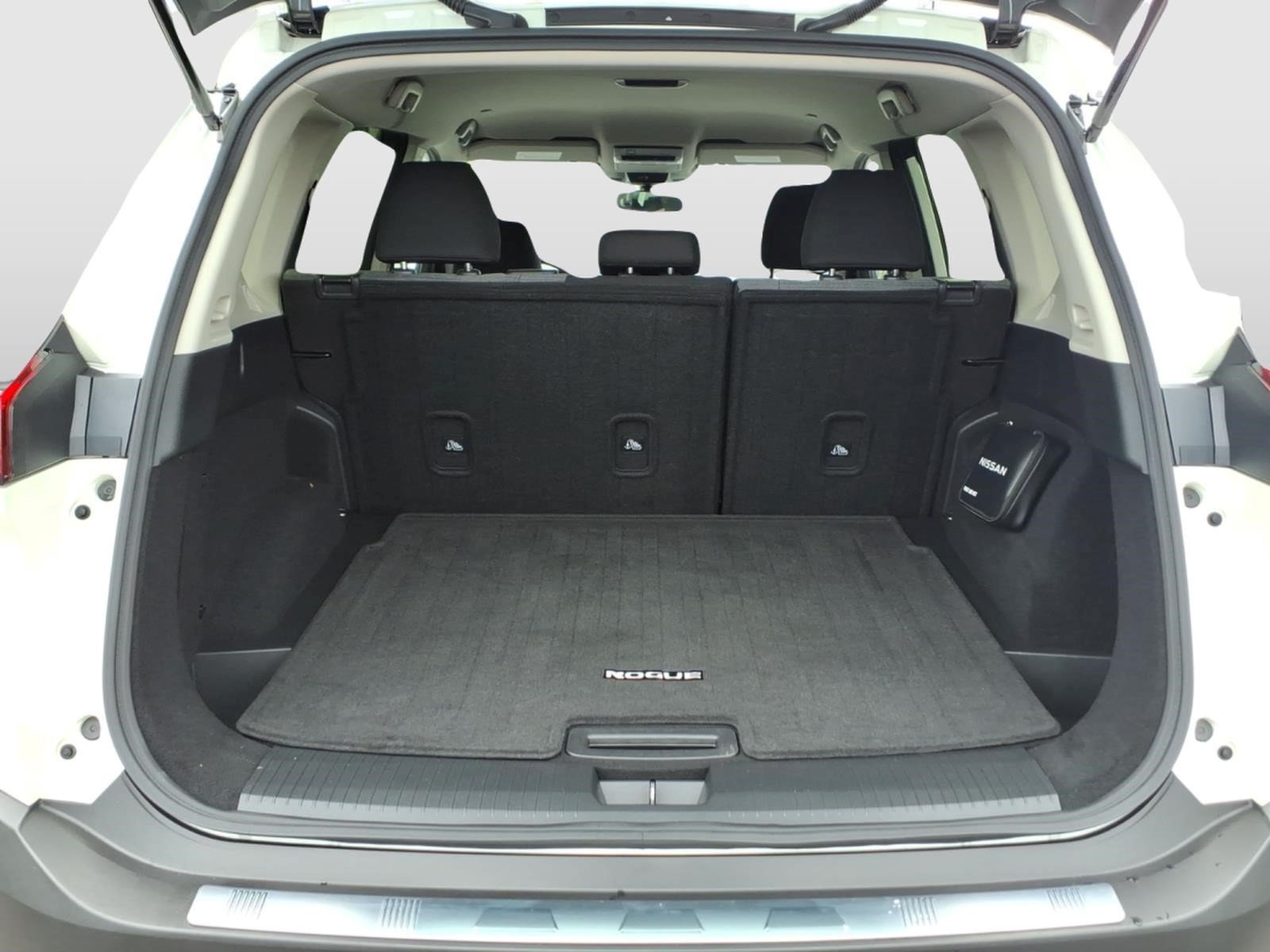 Certified 2023 Nissan Rogue SV AWD/4WD image 24