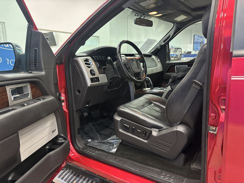 Used 2012 Ford F150 Lariat w/ Lariat Chrome Pkg image 11