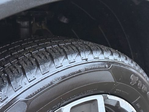 Used 2023 Hyundai Santa Fe Limited image 11