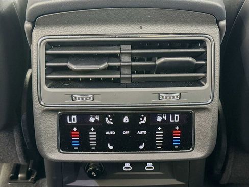 Used 2025 Audi Q7 3.0T Premium Plus w/ Premium Plus Package image 26