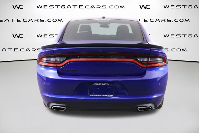 Used 2021 Dodge Charger SXT w/ Blacktop Package RWD image 4