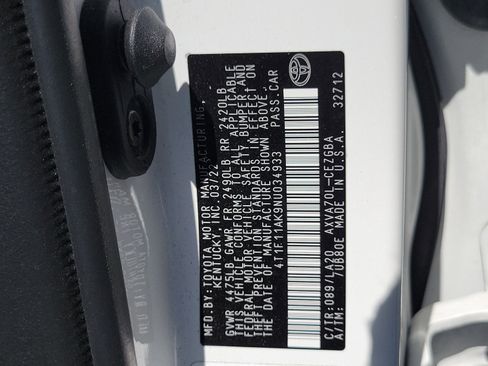 Used 2022 Toyota Camry XLE image 30