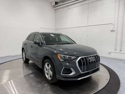 Used 2020 Audi Q3 2.0T Premium w/ Convenience Package image 1