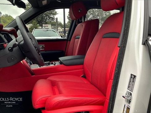 Certified 2022 Rolls-Royce Cullinan image 22