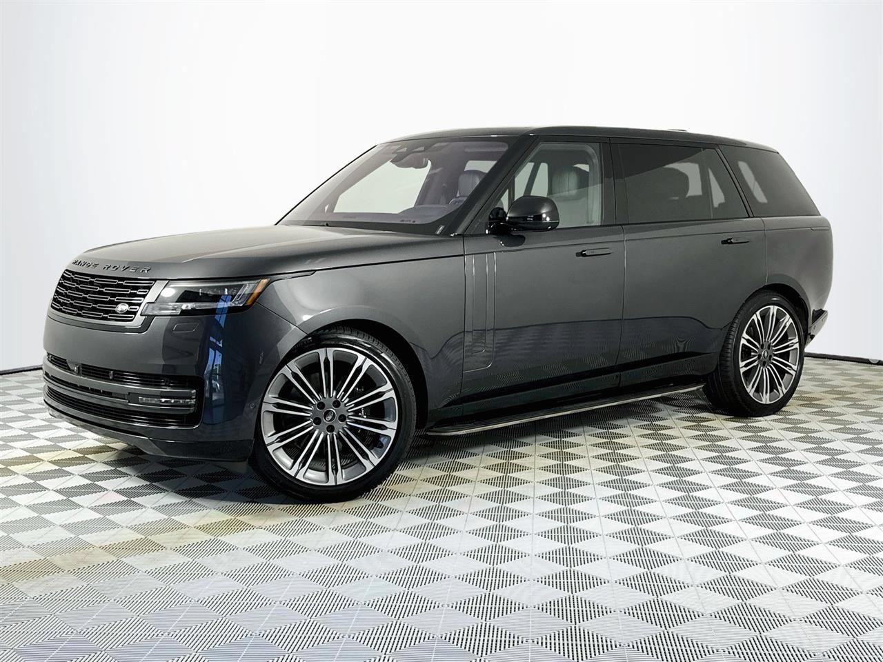 Certified 2023 Land Rover Range Rover Long Wheelbase SE AWD/4WD image 1