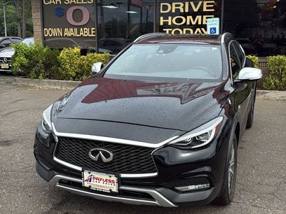 Used 2018 INFINITI QX30 Premium w/ Technology Package