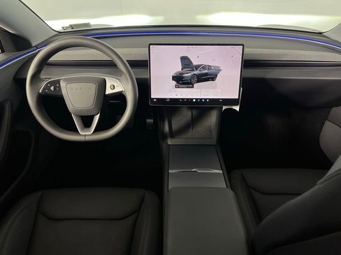 Used 2025 Tesla Model 3 Long Range image 13