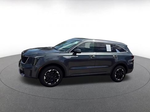 Used 2024 Kia Sorento S AWD/4WD image 9