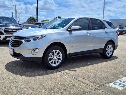 Used 2021 Chevrolet Equinox LT FWD image 24