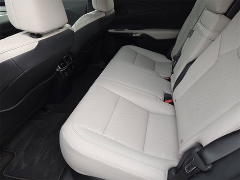 Used 2025 Lexus RX 350 Premium Plus w/ Convenience Package image 30