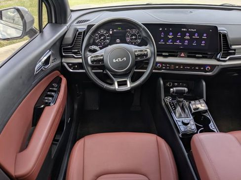 Certified 2025 Kia Sportage SX FWD image 20
