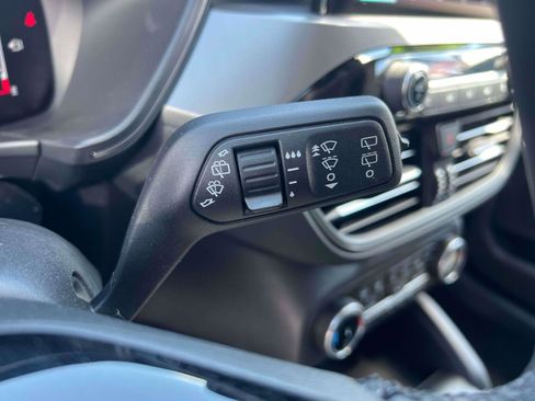 Used 2023 Ford Escape Active AWD/4WD image 15