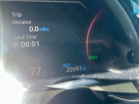 Used 2019 Toyota RAV4 Adventure AWD/4WD image 9