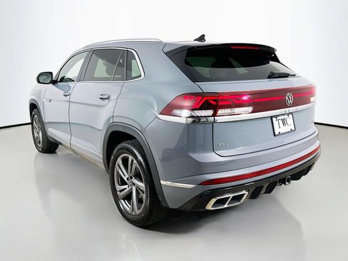 Used 2024 Volkswagen Atlas Cross Sport SEL R-Line AWD/4WD image 7