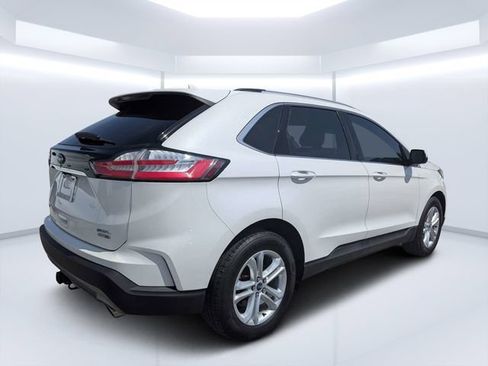Used 2020 Ford Edge SEL w/ Convenience Package AWD/4WD image 3