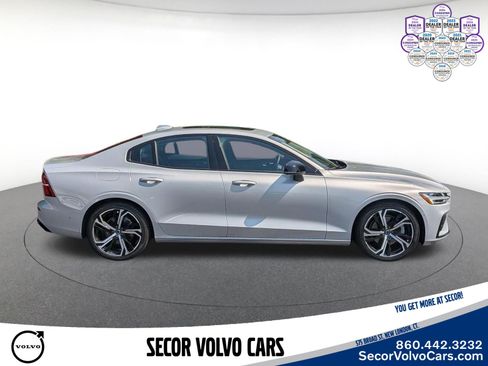 Certified 2023 Volvo S60 B5 Plus AWD/4WD image 5