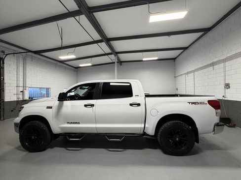 Used 2012 Toyota Tundra 4x4 CrewMax image 7