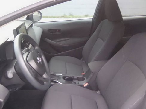 Used 2026 Toyota Corolla LE FWD image 16
