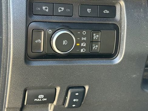 Certified 2024 Ford F250 Platinum w/ FX4 Off-Road Package image 20