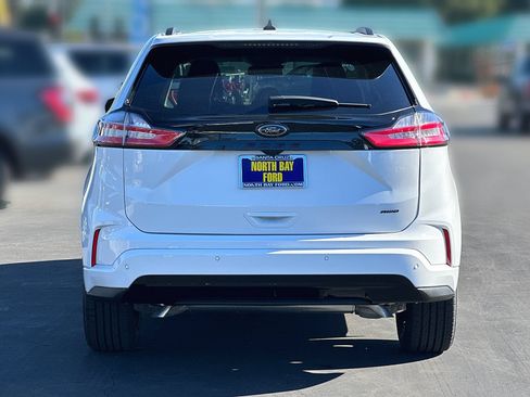 New 2024 Ford Edge SE w/ Black Appearance Package AWD/4WD image 6