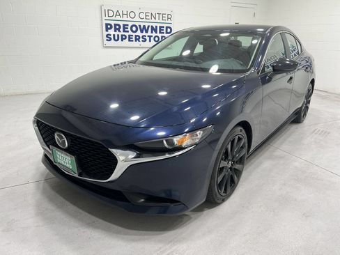 Used 2024 MAZDA MAZDA3 s FWD image 4