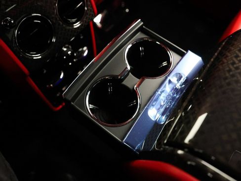 Certified 2025 Rolls-Royce Cullinan Black Badge AWD/4WD image 35