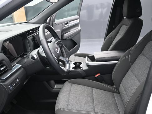 Used 2026 GMC Terrain Elevation FWD image 12