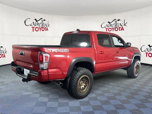 Used 2022 Toyota Tacoma TRD Off-Road w/ Technology Package AWD/4WD image 7