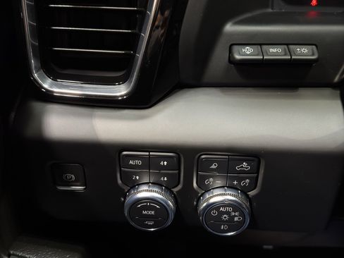 Used 2023 GMC Sierra 1500 Denali w/ Denali Reserve Package image 39