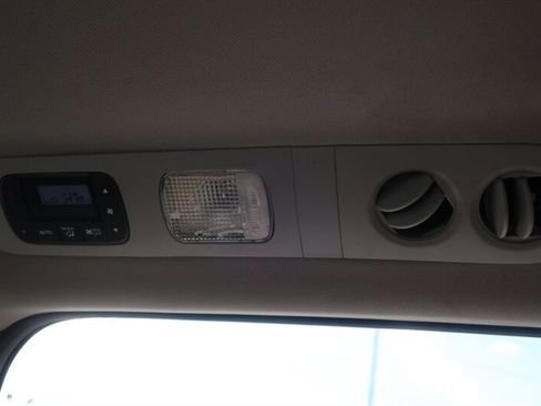 Used 2015 Honda Odyssey EX-L image 36