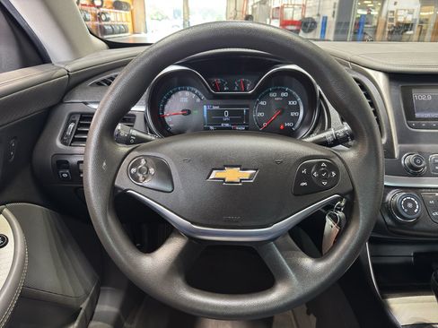 Used 2017 Chevrolet Impala LS FWD image 19