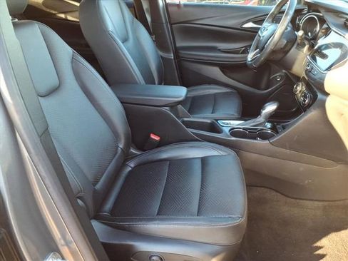 Used 2022 Buick Encore GX Essence w/ Advanced Technology Package FWD image 24