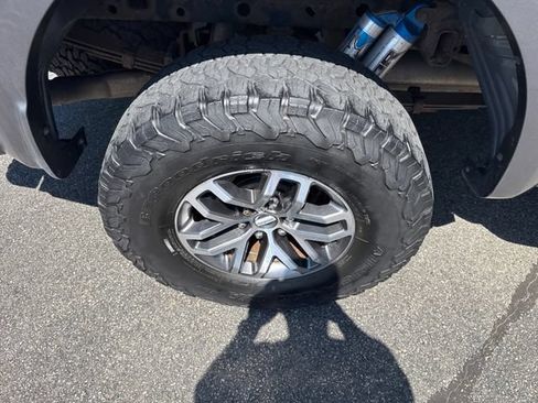Used 2018 Ford F150 Raptor w/ Equipment Group 802A Luxury AWD/4WD image 18