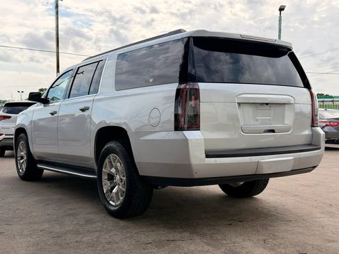 Used 2016 GMC Yukon XL SLT w/ Open Road Package image 5
