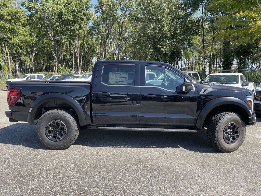 New 2026 Ford F150 Raptor w/ Equipment Group 803A Raptor R AWD/4WD image 2