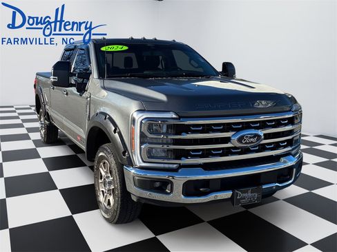 Used 2024 Ford F350 Lariat w/ Lariat Ultimate Package image 7