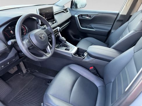 Used 2025 Toyota RAV4 XLE Premium w/ Weather Package AWD/4WD image 10